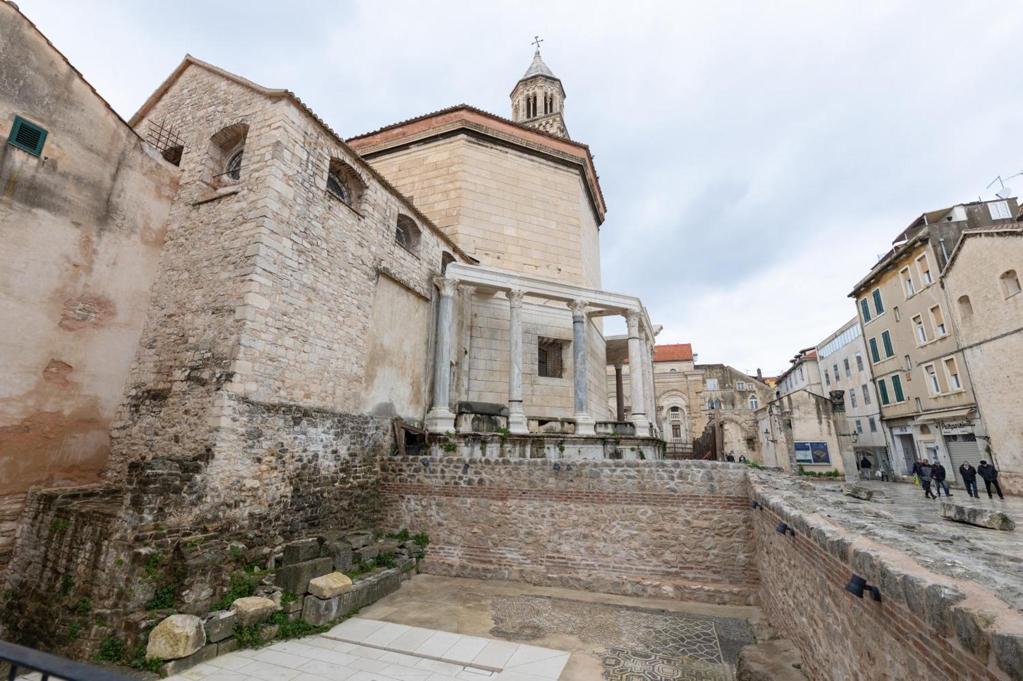 Lena'S Room In Roman Palace Split Exterior foto